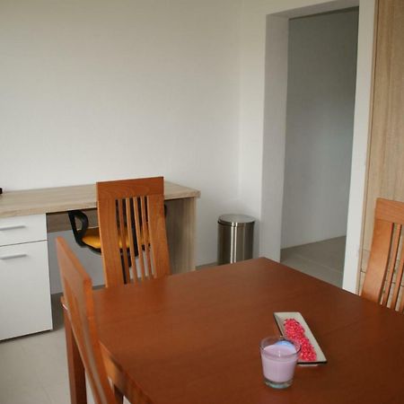 Apartman "Bogut" สลูน ภายนอก รูปภาพ