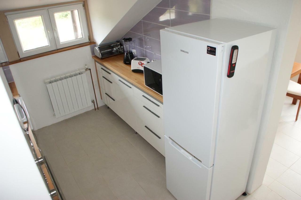 Apartman "Bogut" สลูน ภายนอก รูปภาพ